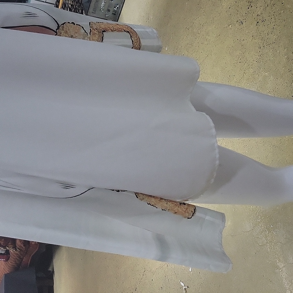 Button Down Printed Top - Picture 5 of 9